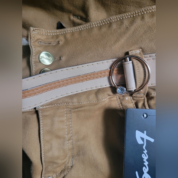 Elegant brown Jeans, blouse not included. Perfect for a special occasion. - Picture 5 of 6